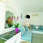 Kamari Platísz Jalósz