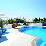 Kamari Ξενοδοχείο